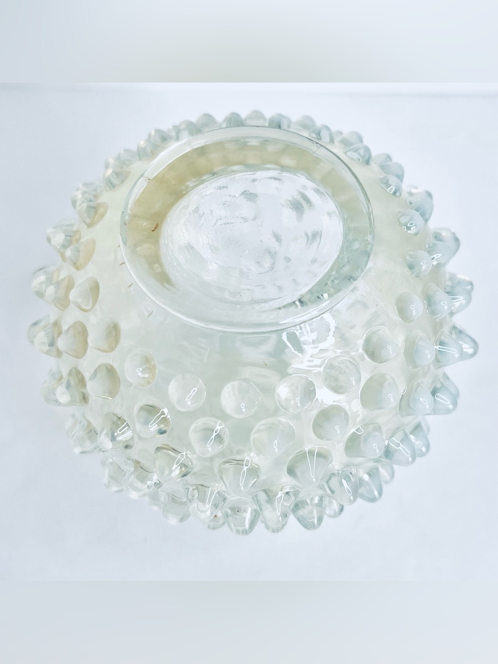 Vintage Anchor Hocking Moonstone Hobnail Opalescent Glass Bud Vase - Picture 3 of 6